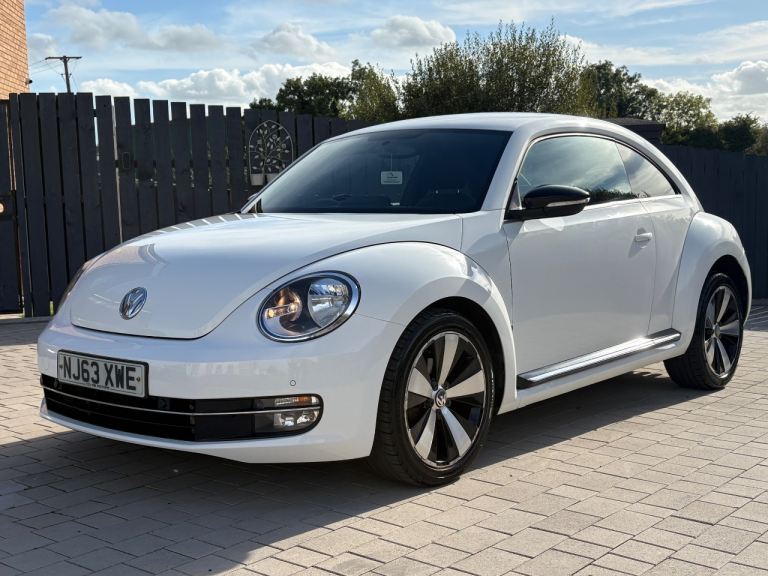 Volkswagen, BEETLE, Hatchback, 2013, Manual, 1968 (cc), 3 doors