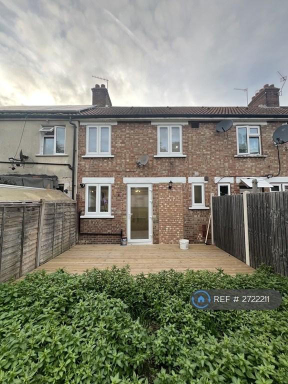 3 bedroom house in Billet Road, London, E17 (3 bed) (#2722211)