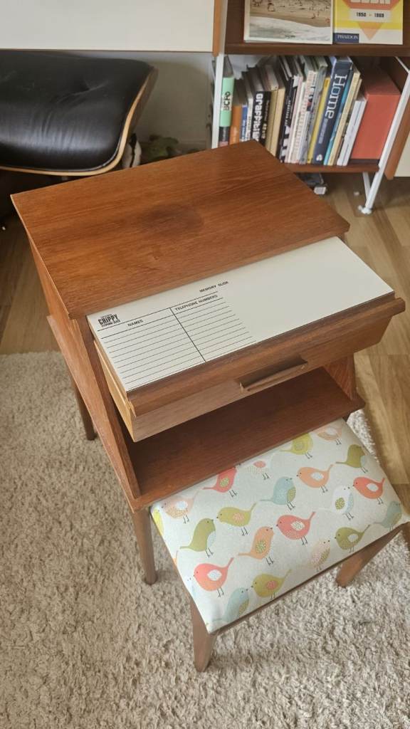 Chippy Vintage Mid Century Teak Extending Telephone Table Cabinet Sideboard BL74