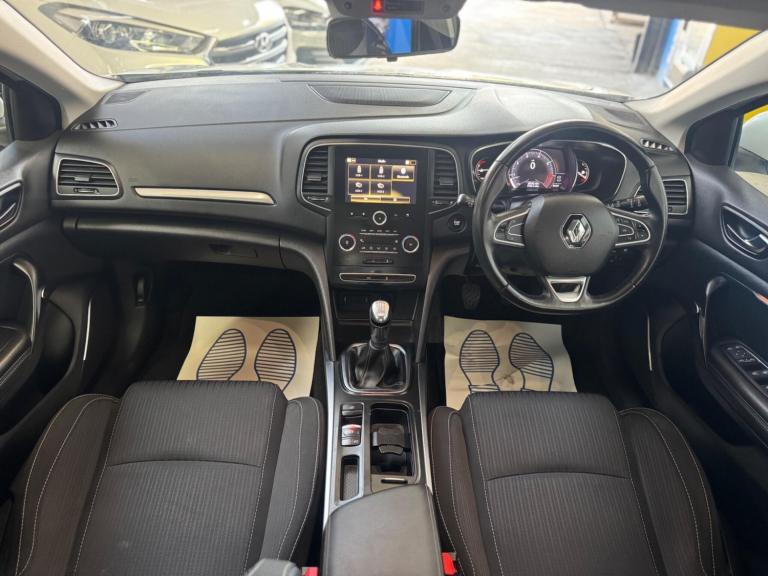 2018 Renault Megane 1.2 TCe Dynamique Nav Euro 6 (s/s) 5dr HATCHBACK Petrol Manual