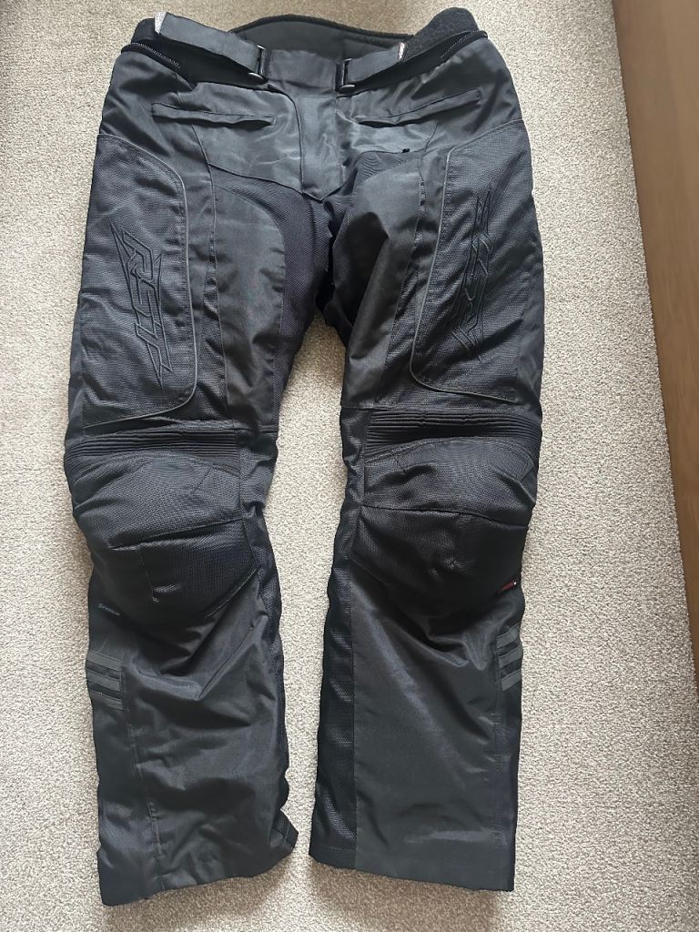 RST XL Motorbike Trousers, Waterproof Cordura, Armoured, Lined, new without tags