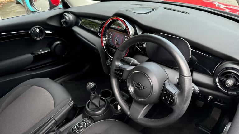 2022 MINI Hatch 1.5 Cooper Classic 3dr Petrol Hatchback Hatchback Petrol Manual