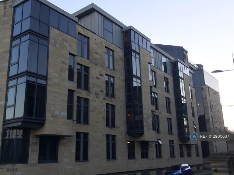 2 bedroom flat in The Gatehaus, Bradford, BD1 (2 bed) (#2900637)