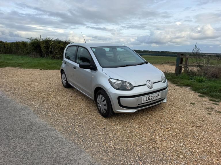 Volkswagen, UP, Hatchback, 2012, Manual, 999 (cc), 5 doors