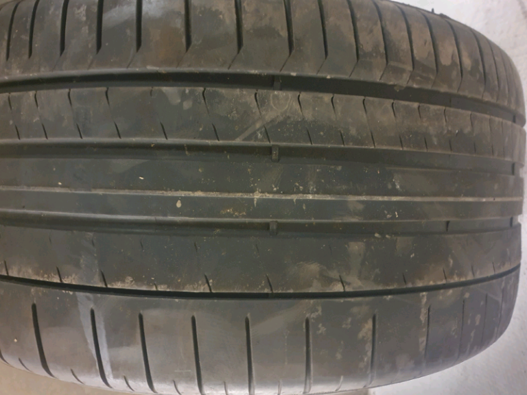 Tyre 315 40 21
