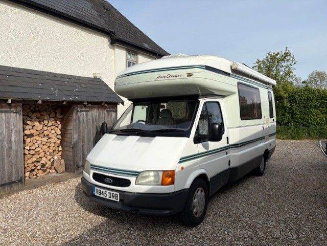 Auto-Sleeper Excelsior in excellent condition