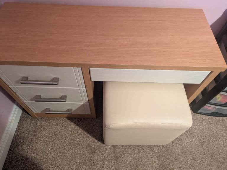 Dressing table and chair