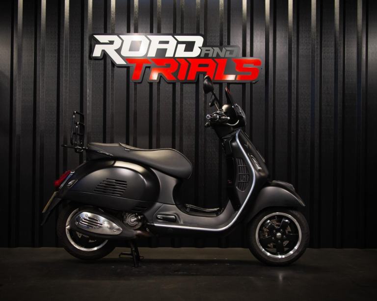 2015 Piaggio Vespa GTS 300 Super Sport - LOVELY CONDITION - READY TO GO