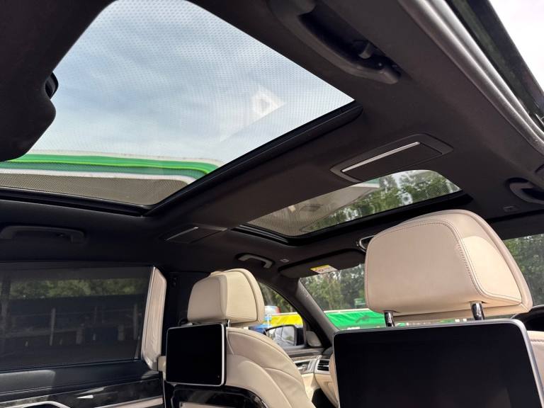 BMW 7 SERIES 3.0 740Ld xDrive M Sport Saloon 2018