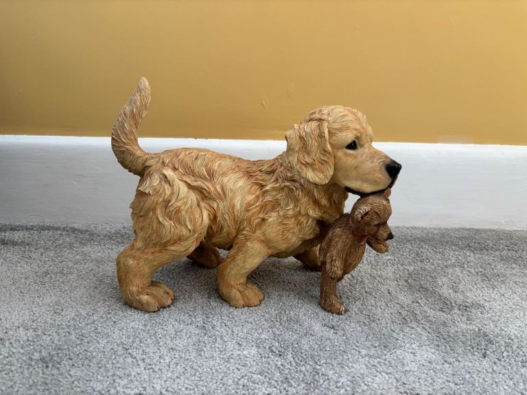 Labrador puppy figurine