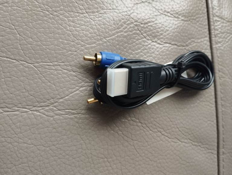 HDMI male to 3 RCA male 