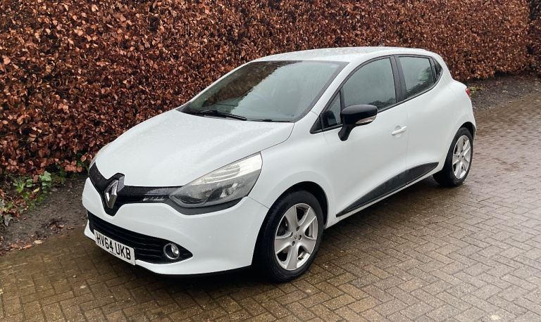 2014 Renault Clio 1.2 16v Expression +. 5 Door. 12 Months MOT. Excellent Condition.