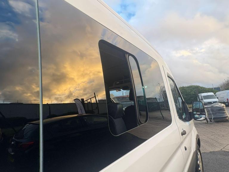 2017 Ford Transit 2.2 TDCi 125ps H2 15 Seater Trend NA DIESEL Manual