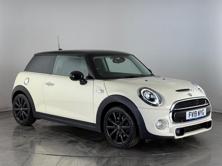 2019 MINI Hatch 2.0 Cooper S Classic Steptronic Euro 6 (s/s) 3dr Hatchback Petrol Automatic