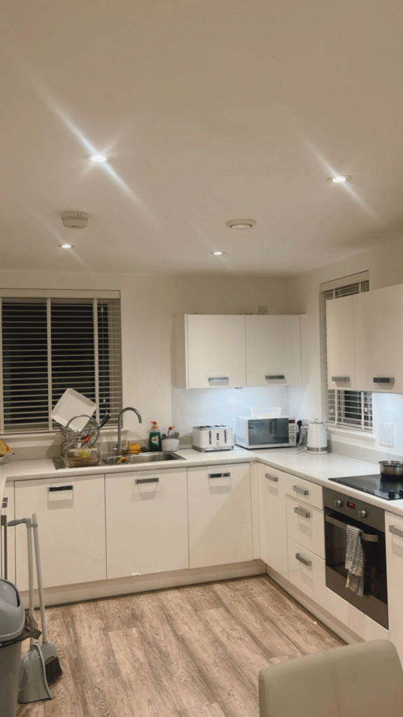 Spacious and Cosy Double Room for Rent in - SS14 3TZ