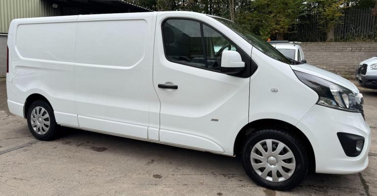 2018 Vauxhall Vivaro 1.6 CDTi 2900 Sportive Panel Van 5dr Diesel Manual L2 H1 Euro 6 (120 ps) PAN...