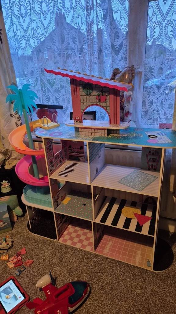 Lol doll house 