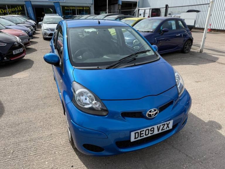 2009 Toyota AYGO 1.0 VVT-i Blue Hatchback 5dr Petrol Manual Euro 4 (67 bhp) Hatchback Petrol Manual