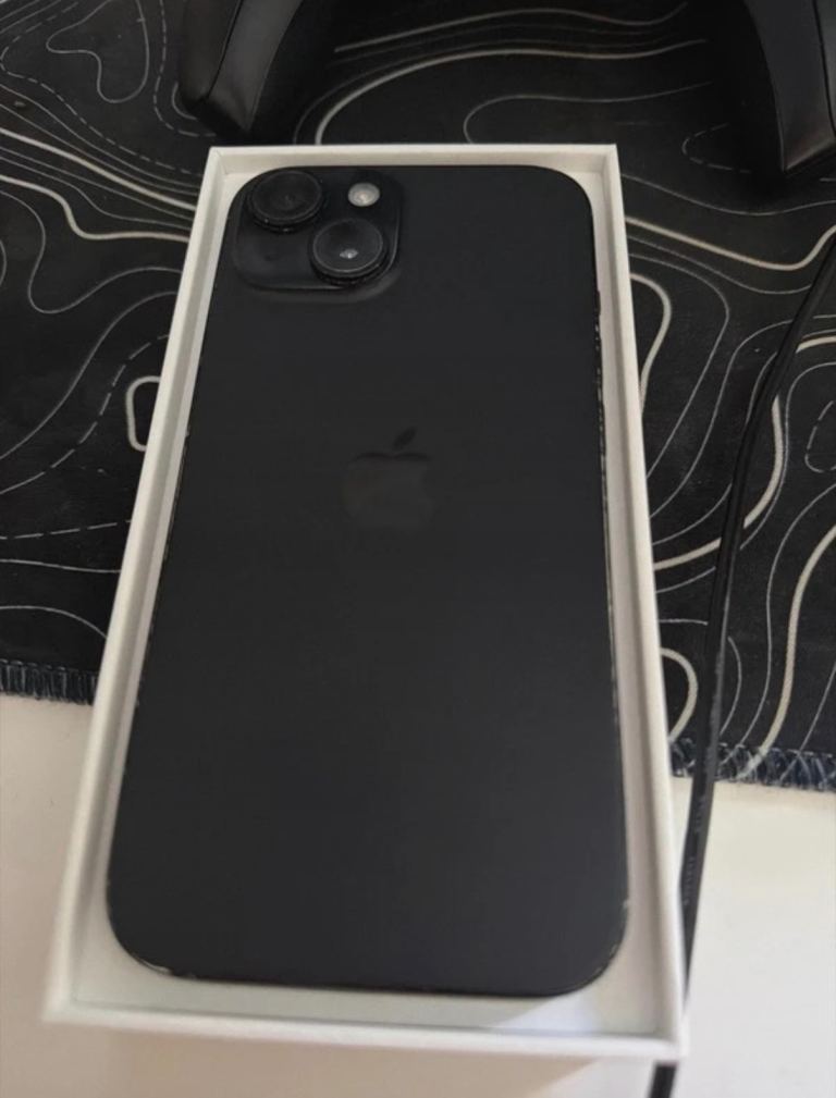 IPHONE 15 128GB