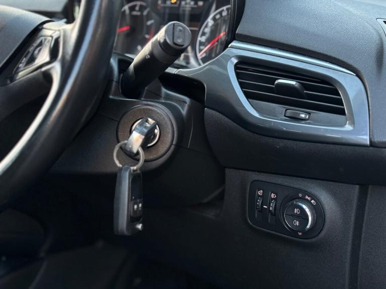 2018 Vauxhall Corsa 1.4 Design 5dr Hatchback Petrol Manual