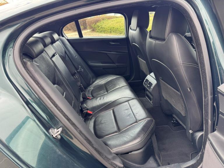 2015 Jaguar XE 2.0d R-Sport 4dr SALOON Diesel Manual