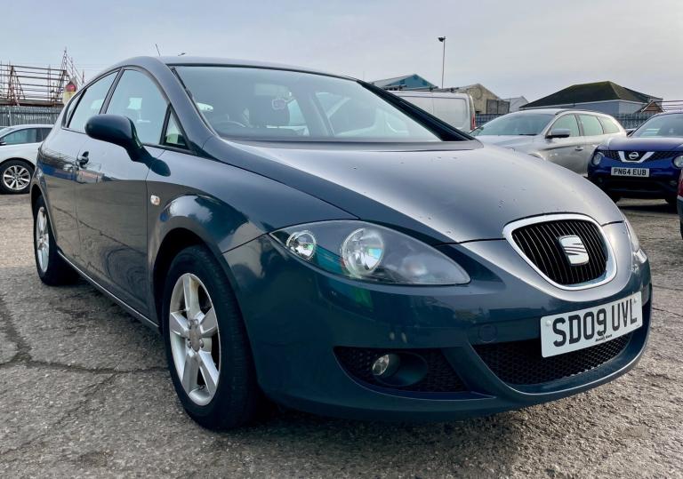 2009 SEAT Leon 1.6 Emocion 5dr HATCHBACK Petrol Manual