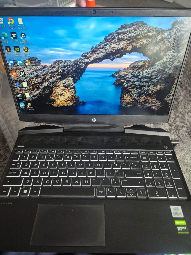 Hp i5-10300H GTX 1650 Ti 4GB 8GB RAM 512GB SSD Good condition
