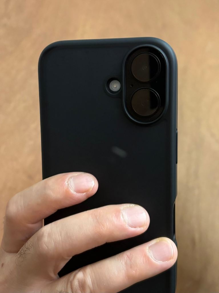 iPhone 16 still like brand new 