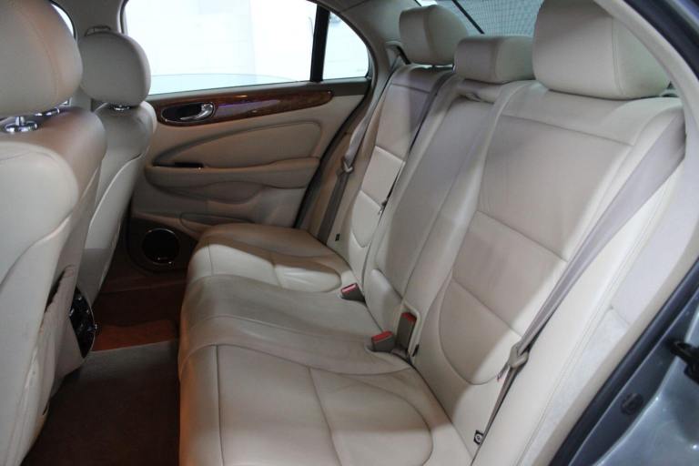 2003 Jaguar XJ 4.2 XJ8 SE 4dr SALOON Petrol Automatic