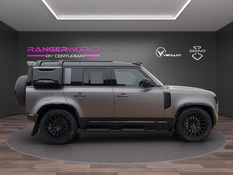  Land Rover Defender 110 3.0 D300 MHEV X-Dynamic HSE Auto 4WD Euro 6 (s/s) 5dr Diesel Automatic