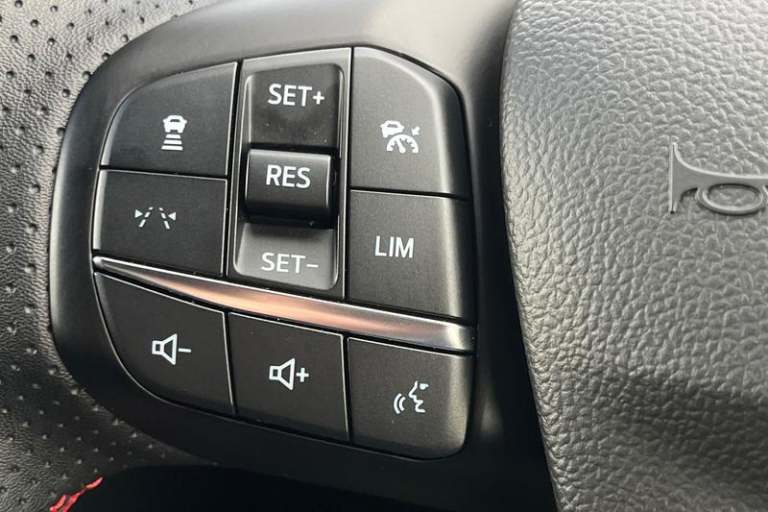 2025 Ford Kuga 2.5 PHEV ST-Line 5dr CVT HATCHBACK PETROL/ELECTRIC Automatic