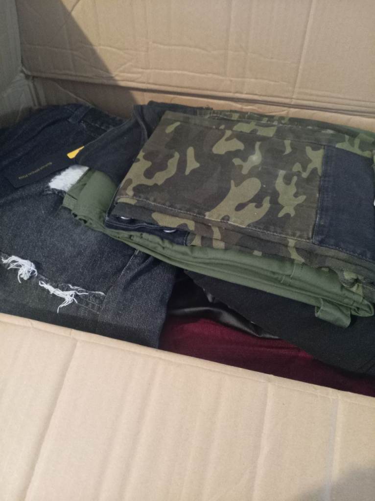 Bundle mixed sizes woman clothes 
