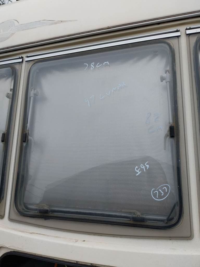 97 lunar caravan front centre window 