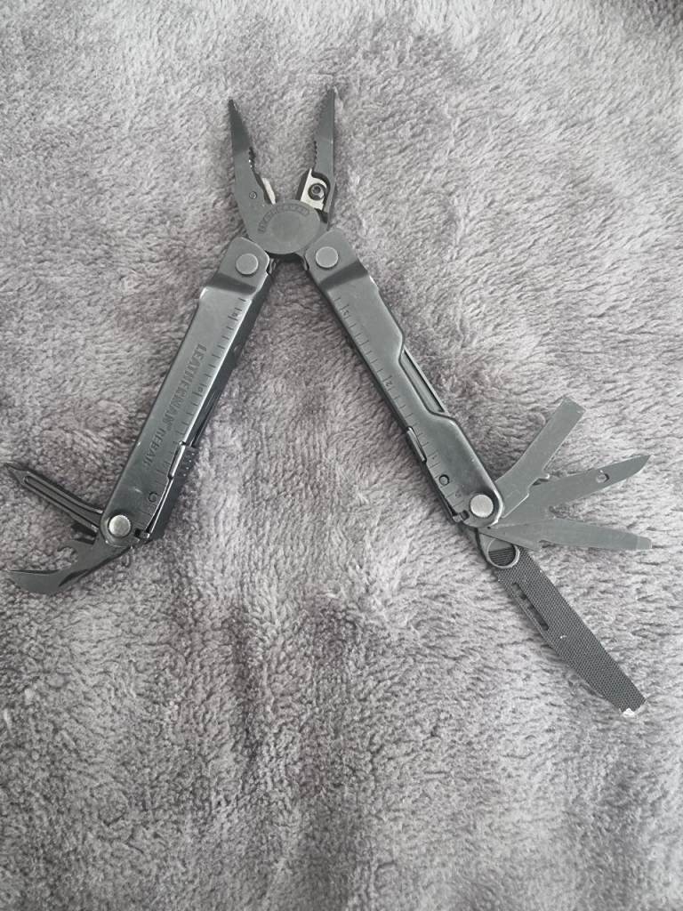 Leatherman Multitool – modded nearly new