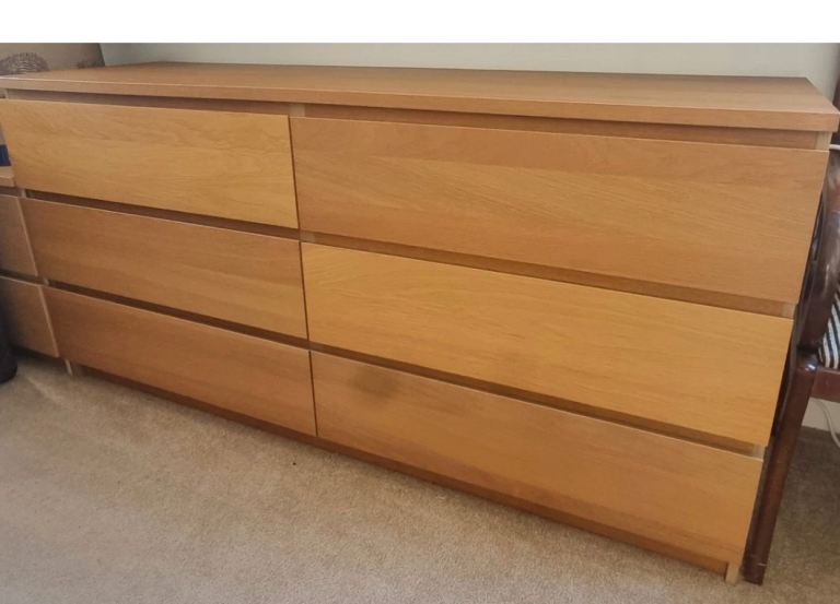 Chest of drawers (6)
