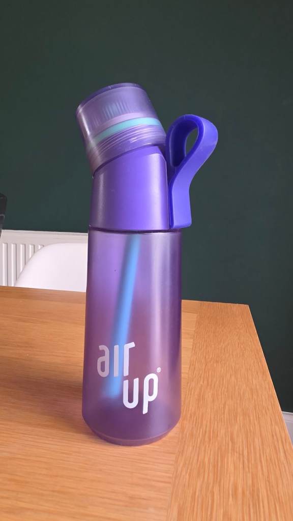 Air Up Water Bottle – Purple, Very Good Condition