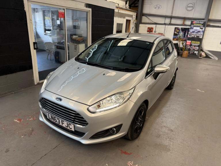 FORD FIESTA 1.3 Zetec 2013