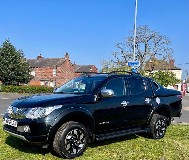 2016 Mitsubishi L200 Double Cab DI-D 178 Barbarian 4WD Auto PICK UP Diesel Automatic