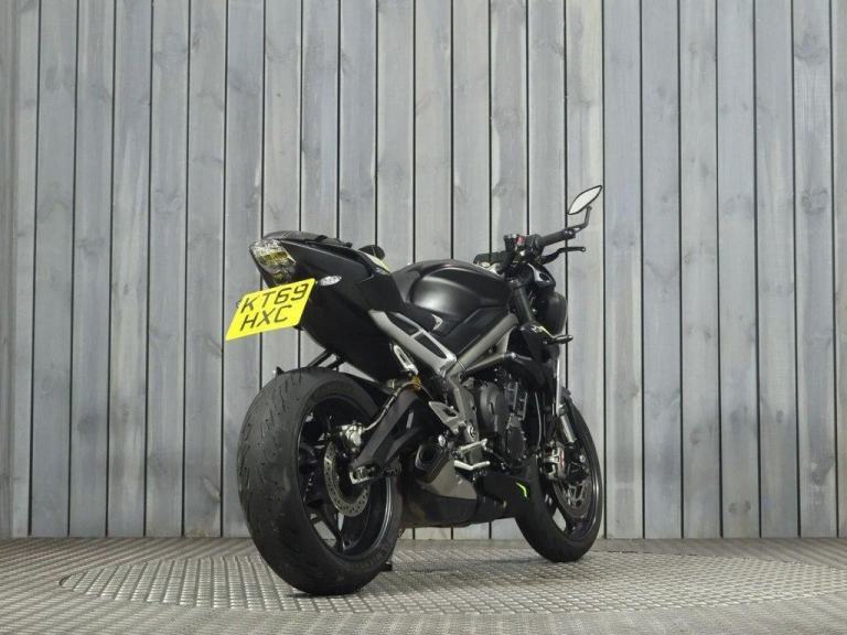 2020 69 TRIUMPH STREET TRIPLE 765 RS
