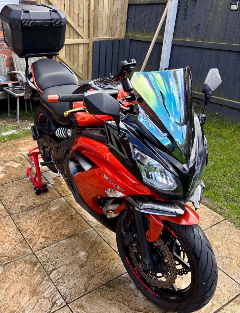 Kawasaki, ER, 2014, 649 (cc)