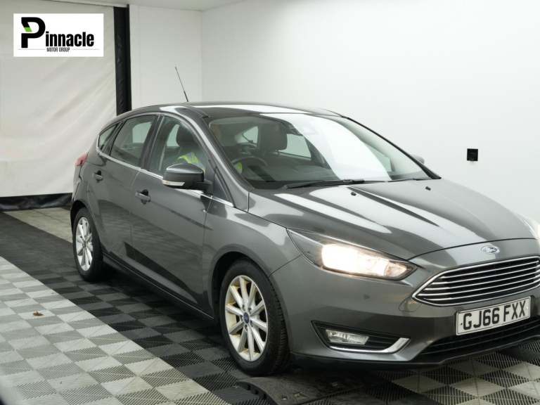2016 Ford Focus 1.5 TDCi Titanium Hatchback 5dr Diesel Manual Euro 6 (s/s) (120 ps) Hatchback Die...