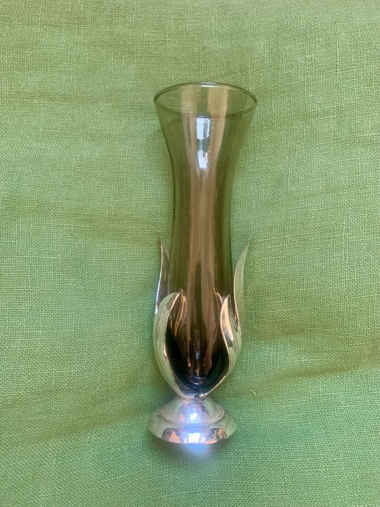 Vintage floral 90s vase