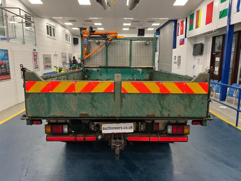 2016 Isuzu FORWARD N75150 URBAN 4X2 3.0D 150PS 7.5 TON TIPPER C/W PENNY HYDRAULICS CRANE (EURO 6)...