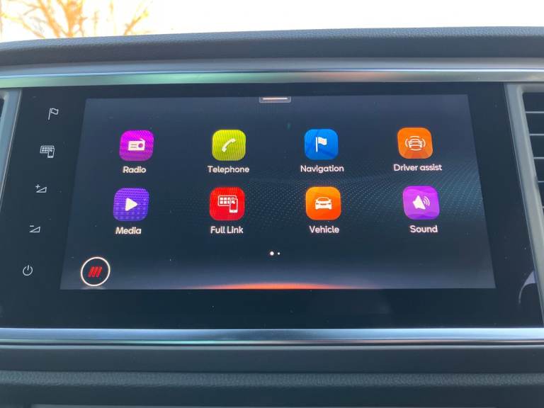 2025 SEAT Ateca 1.5 TSI EVO FR Black Edition 5dr Estate PETROL Manual