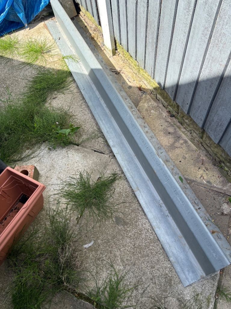 Steel Lintel (L)2.1m (W)238mm
