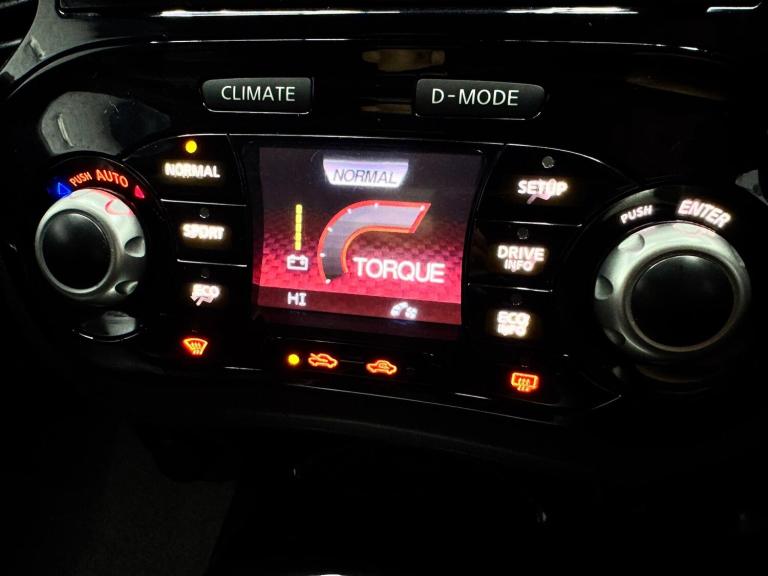  Nissan Juke 1.6 Tekna XTRON Euro 5 5dr Petrol Automatic