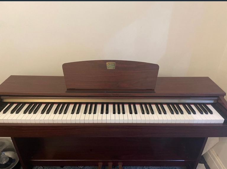 Yamaha Piano