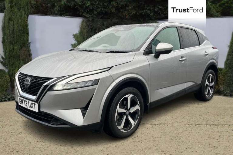 2023 Nissan Qashqai 1.3 DiG-T MH 158 N-Connecta 5dr Xtronic Semi-Auto Hatchback Petrol Manual