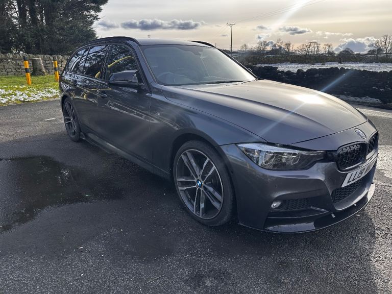 BMW 320i M Sport Shadow Edition - FSH