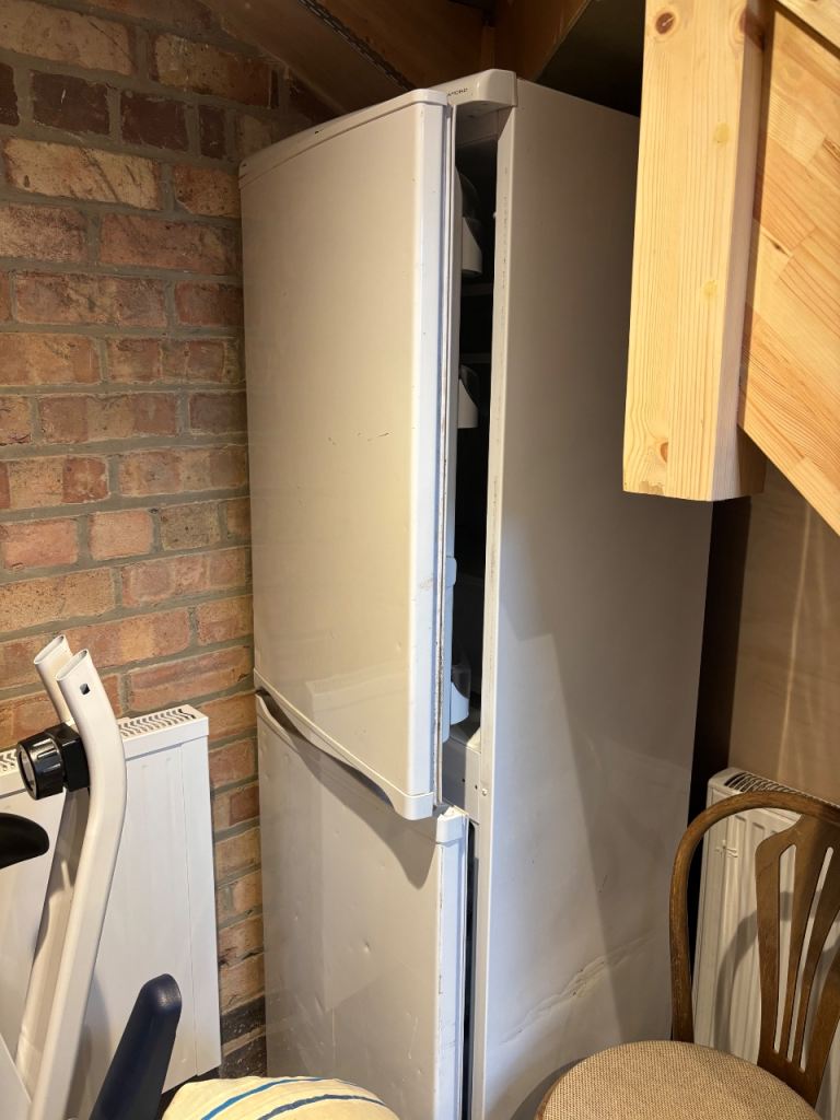 Free Hotpoint Fridge Freezer – Fully Working